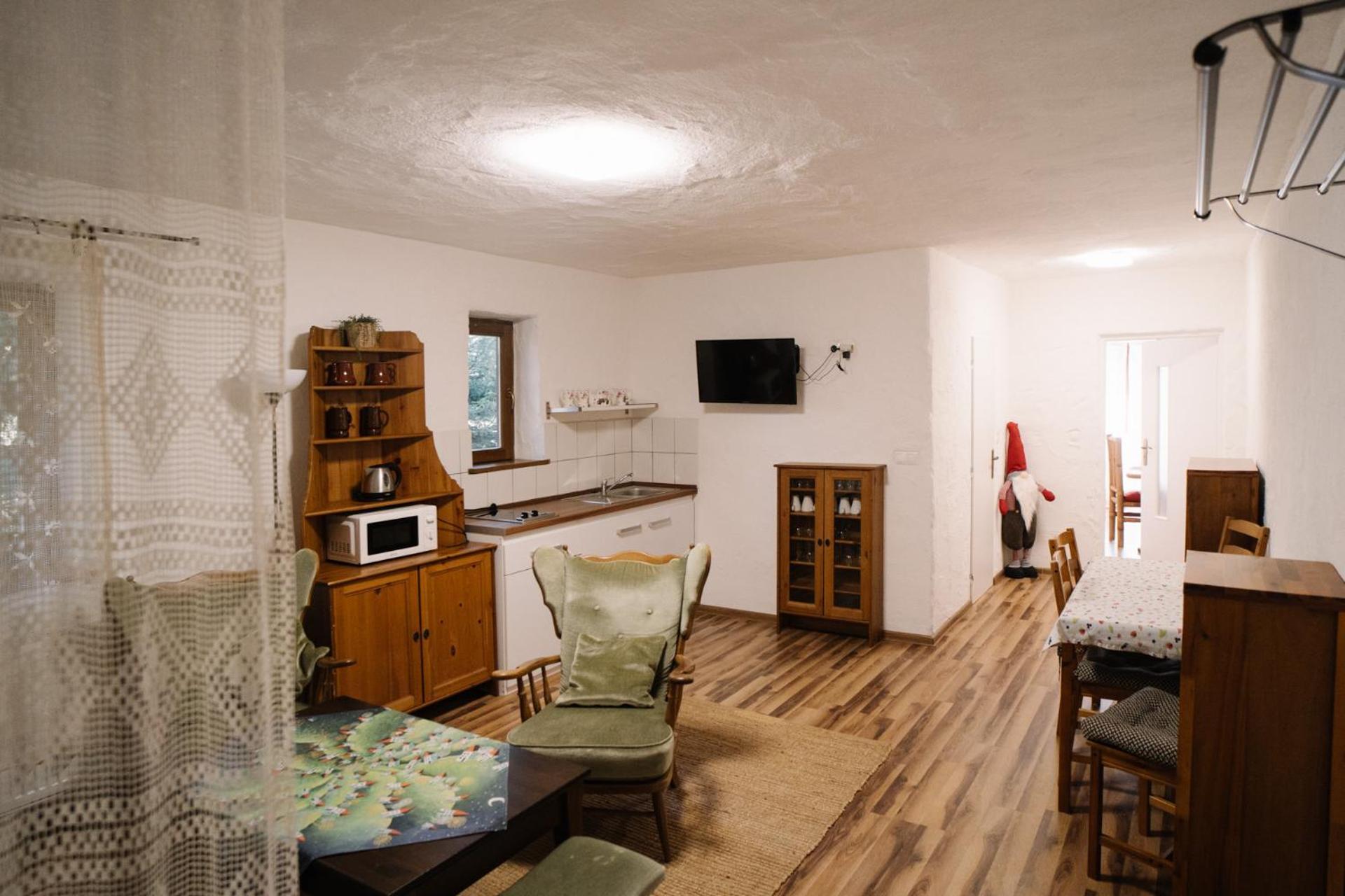 Gazdovsky Dvor B&B S Mini Wellness Bešeňová エクステリア 写真