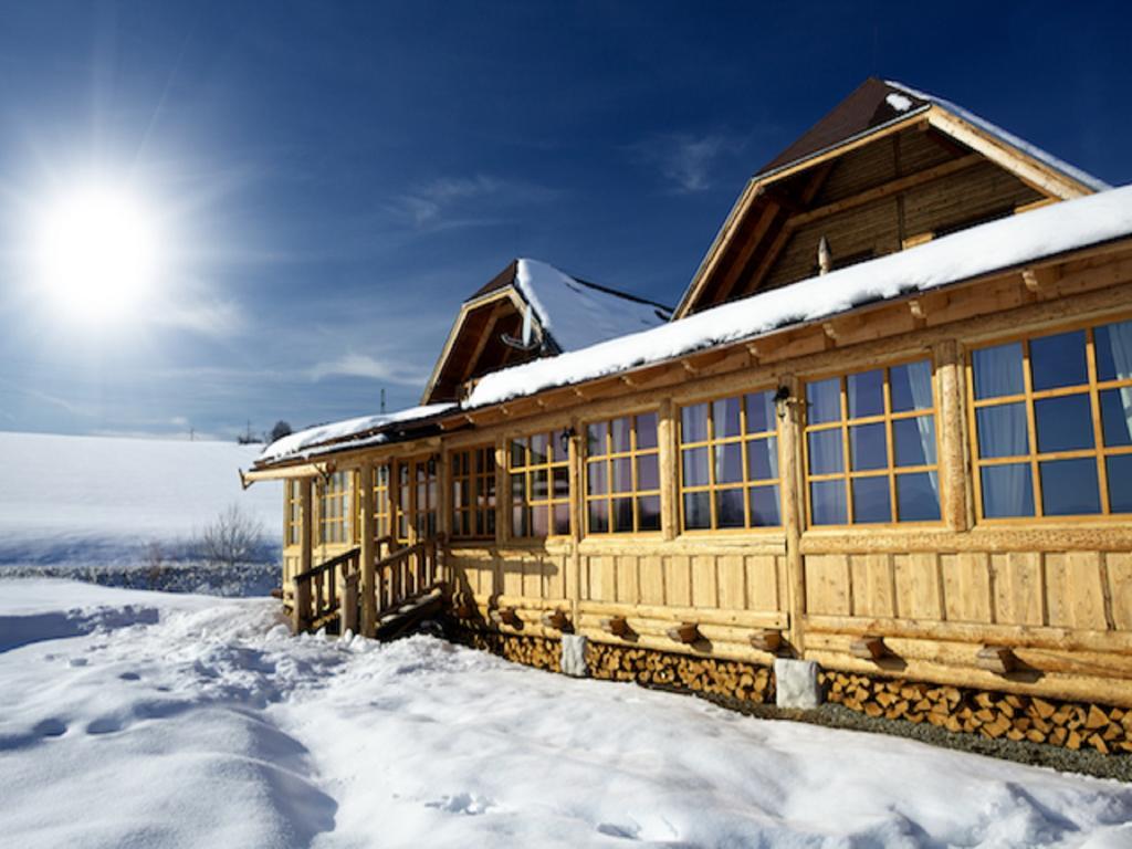 Gazdovsky Dvor B&B S Mini Wellness Bešeňová エクステリア 写真