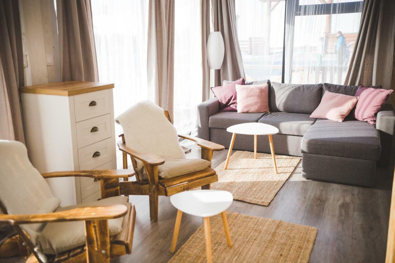 Gazdovsky Dvor B&B S Mini Wellness Bešeňová エクステリア 写真